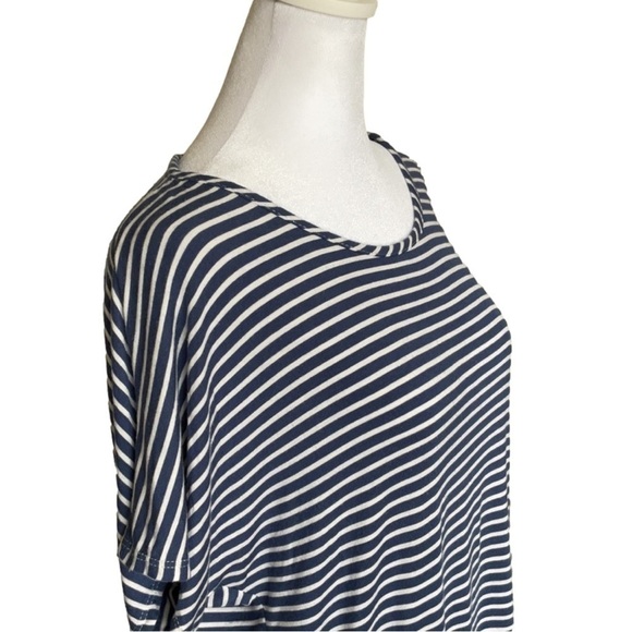 Prospect Blvd Tee - Picture 4 of 12